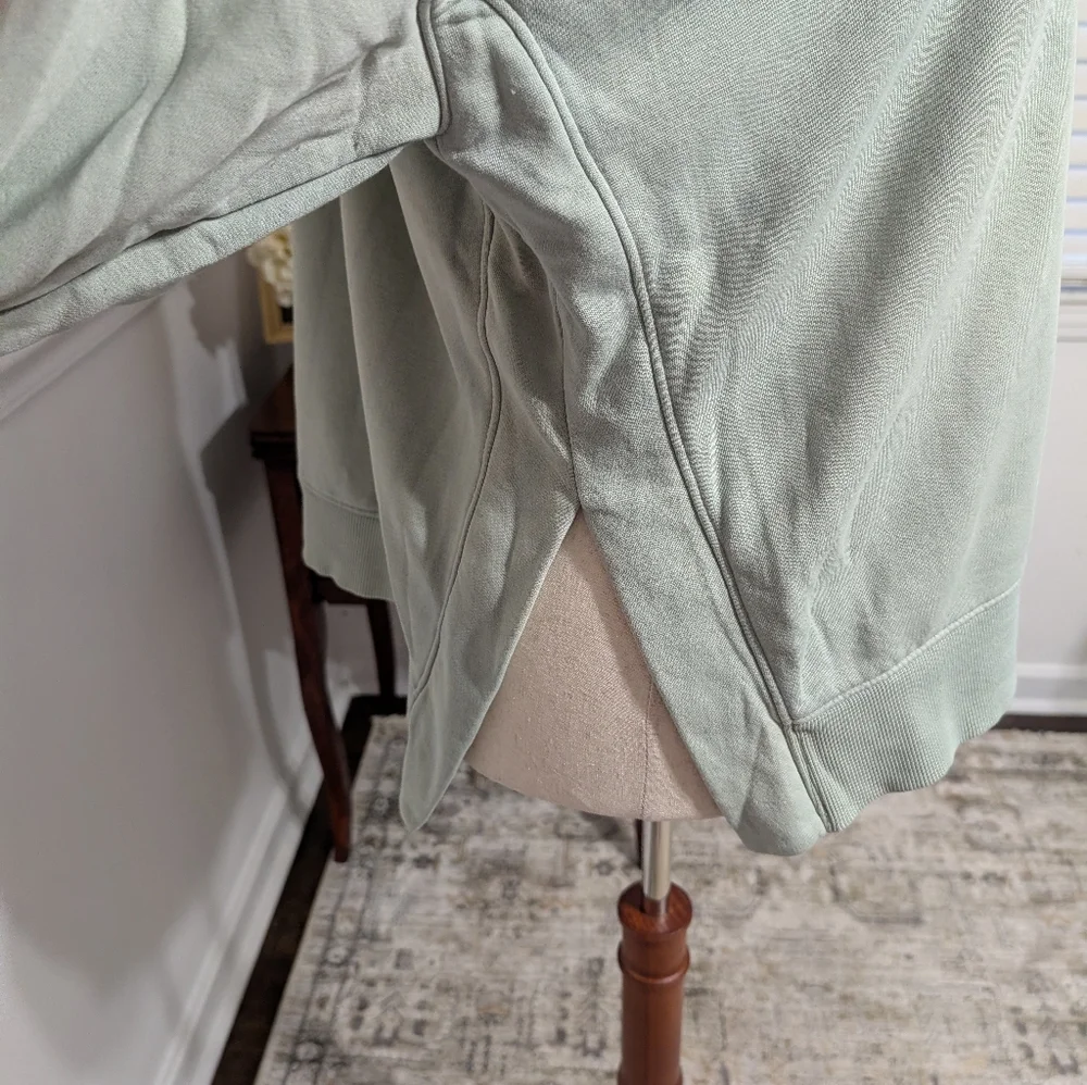 3/$30 Loft Lou & Grey Tunic Sweatshirt - Picture 3 of 6
